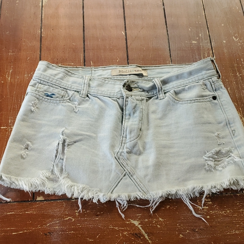 Hollister acid washed skirt